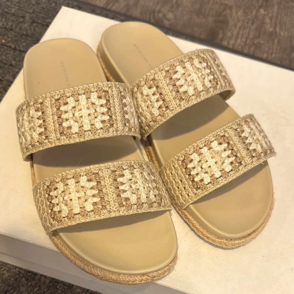 AE Beige Crochet Slide Sandals